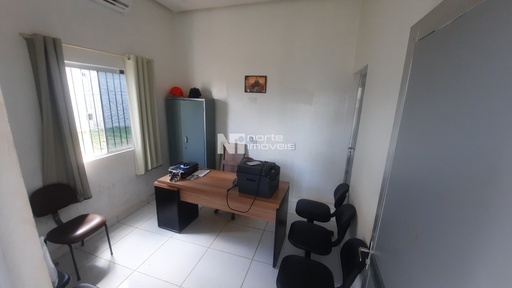 Sala Comercial de 120m² no bairro Distrito Industrial, em Santana | Eu Corretor