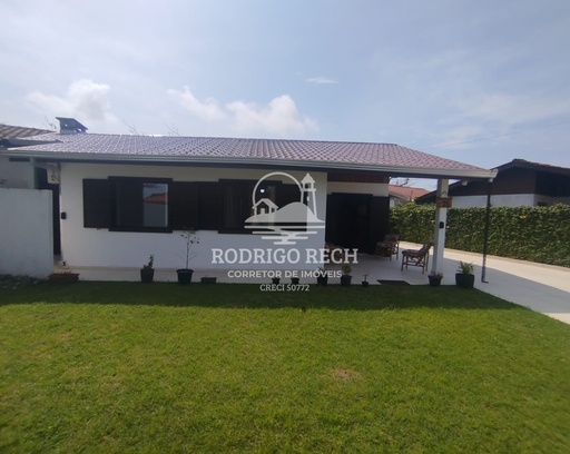 Casa de 2 quartos, no bairro Canoas, em Pontal do Paraná | Eu Corretor