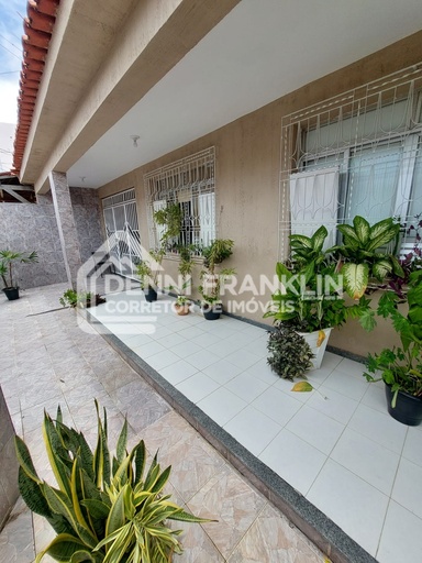 Casa de 3 quartos, 200m² no bairro Salgado Filho, em Aracaju | Eu Corretor