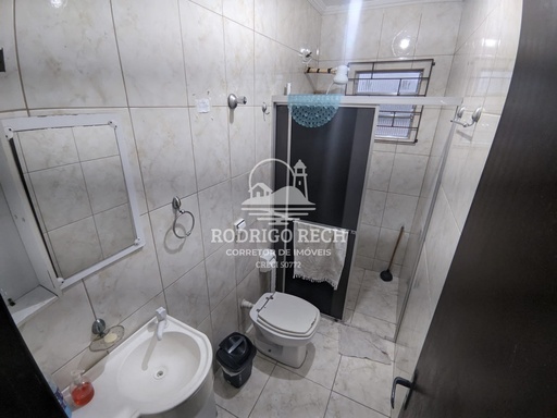 Casa de 2 quartos, no bairro JARDIM CANADA, em Pontal do Paraná | Eu Corretor