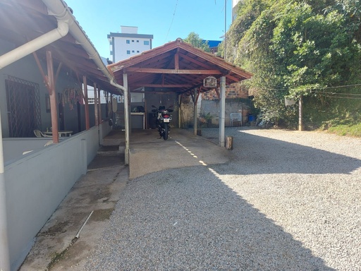 Casa de 2 quartos, no bairro Centro I, em Brusque | Eu Corretor