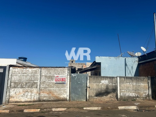 Casa de 1 quarto, 36m² no bairro Recanto da Teca, em Passos | Eu Corretor