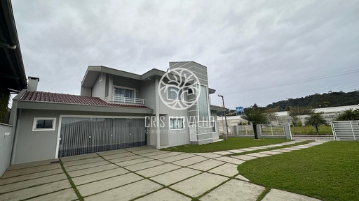 Casa de 3 quartos, 200m² no bairro Centro , em Guabiruba | Eu Corretor