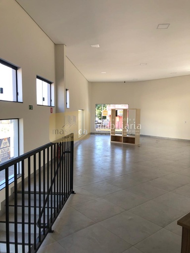 Comercial de 130m² no bairro Vila Giovanetti, em Tupã | Eu Corretor