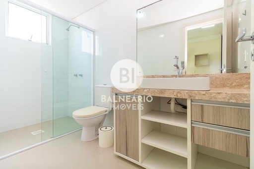 Apartamento de 4 quartos, no bairro Meia Praia, em Itapema | Eu Corretor