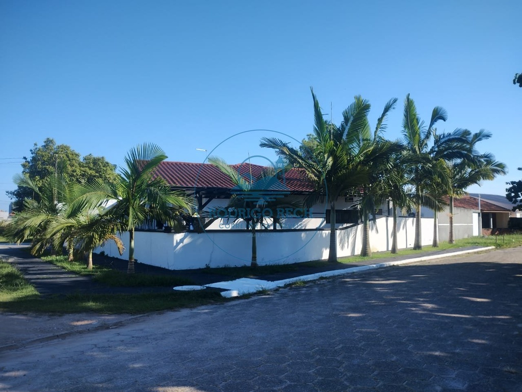 246d7341-ee60-4ca3-9aeb-84655aaa17a7.jpg