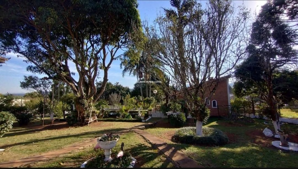 1002819415.jpg