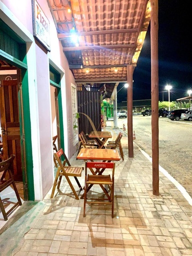 Loja / Salão / Ponto Comercial de 94m² no bairro BAIXIO, em Esplanada | Eu Corretor