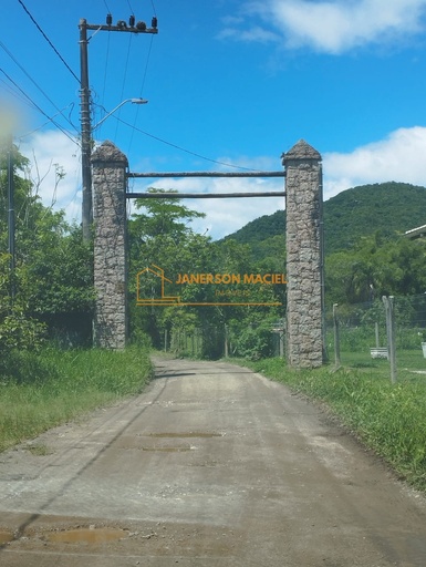 Casa de 4 quartos, no bairro Ratones, em Florianópolis | Eu Corretor