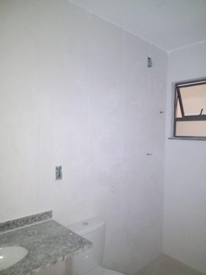 image_re_6027282.jpg