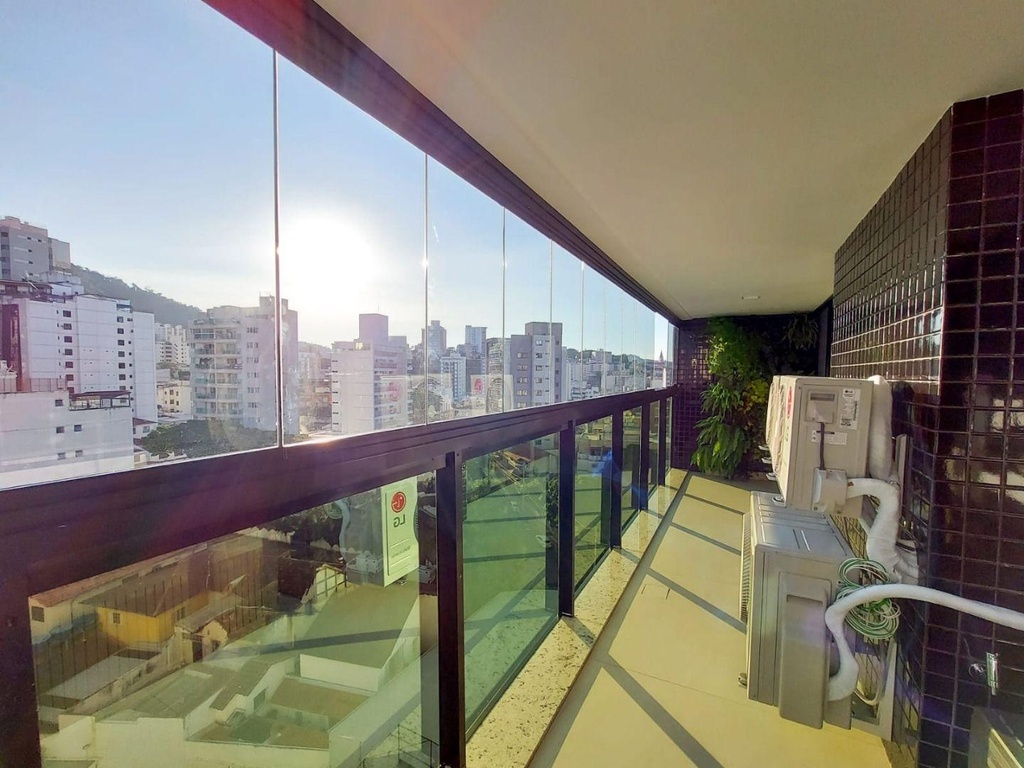 image_re_6028855.jpg