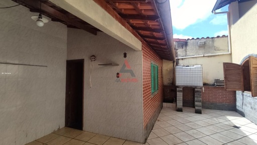 Casa de 5 quartos, no bairro Bosque dos Pinheiros, em Juiz de Fora | Eu Corretor