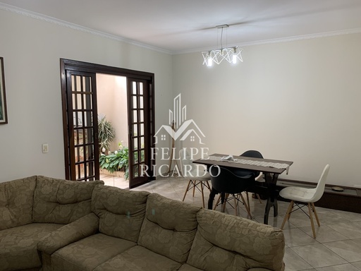 Casa de 220m² no bairro Chácara Sergipe, em São Bernardo do Campo | Eu Corretor