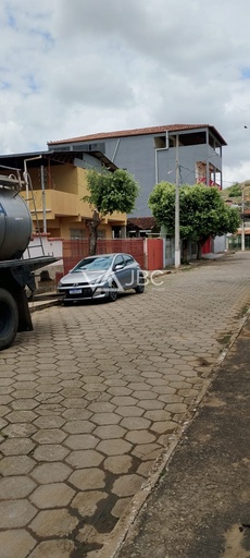 Prédio Inteiro no bairro Centro , em Engenheiro Caldas | Eu Corretor