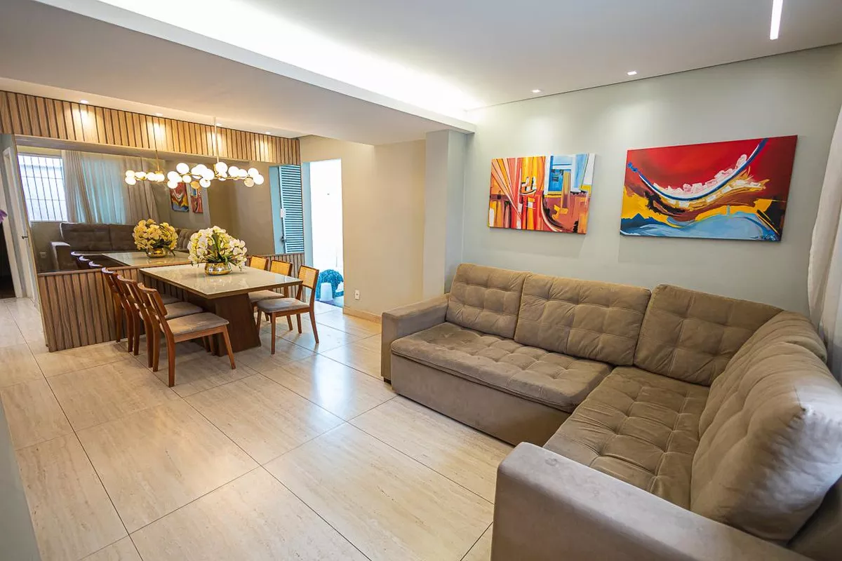 Casa de 3 quartos, 263m² no bairro Alípio de Melo, em Belo Horizonte | Eu Corretor