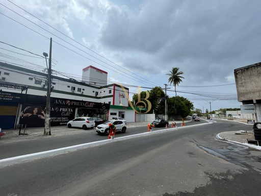 Prédio Inteiro de 7 quartos, 280m² no bairro Centro, em Lauro de Freitas | Eu Corretor