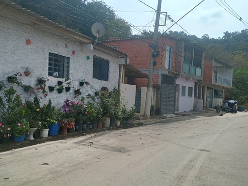 Casa de Vila de 2 quartos, 80m² no bairro Centro Vila Nova, em Pirapora do Bom Jesus | Eu Corretor