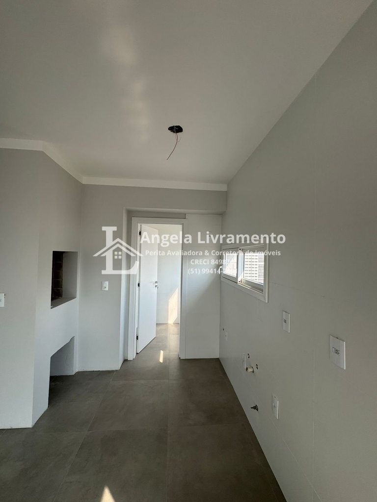 0aed5889-3efe-415b-804b-82f3ba38612a.jpg