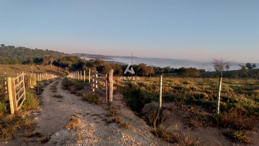Fazenda/Sítios/Chácaras no bairro Tapera, em Florestal | Eu Corretor