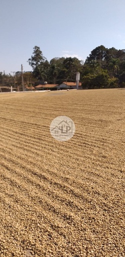 Fazenda/Sítios/Chácaras de 1 quarto, no bairro Centro, em Rio Paranaíba | Eu Corretor