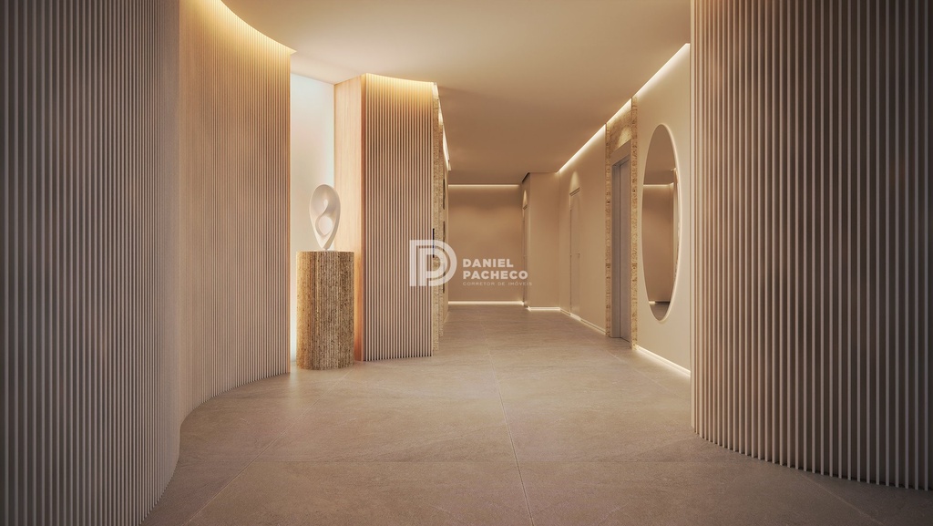 F_ML_HALL_C08_EF_web.jpg