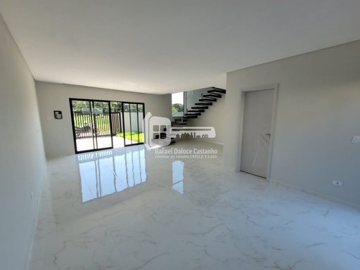 Sobrado de 3 quartos, 167m² no bairro Brejatuba, em Guaratuba | Eu Corretor