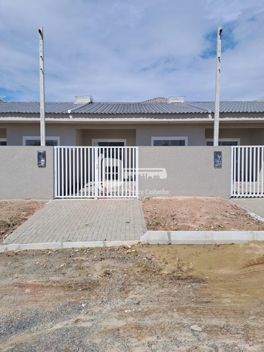 Casa de 2 quartos, 64m² no bairro Carvoeiro, em Guaratuba | Eu Corretor