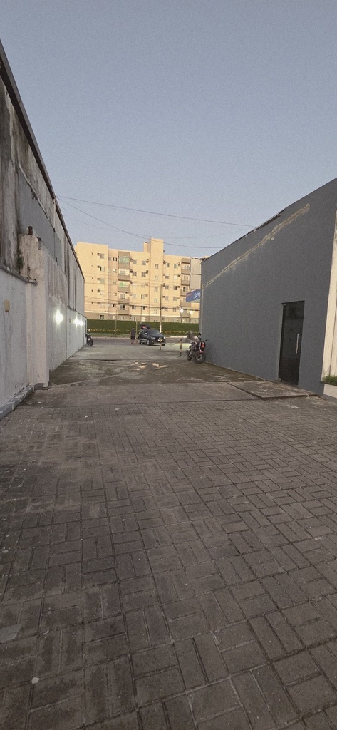 9f58c47f-59f3-4c59-937b-59673ef3c5b7.jpeg
