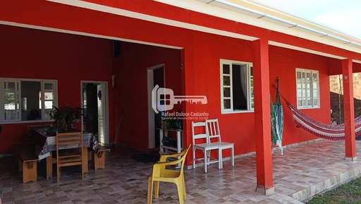 Casa de 3 quartos, 160m² no bairro Piçarras, em Guaratuba | Eu Corretor