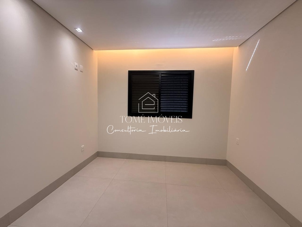 quarto lucio 2.jfif