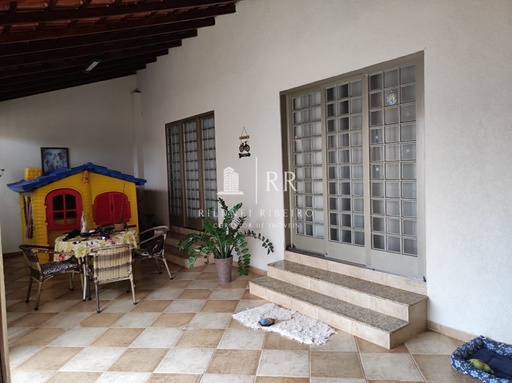 Casa de 4 quartos, 212m² no bairro Jardim Andrade, em Londrina | Eu Corretor