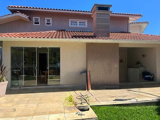 Casa de 4 quartos, 372m² no bairro Centro, em Curitibanos | Eu Corretor