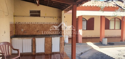 Comercial de 4 quartos, no bairro centro , em Caldas Novas | Eu Corretor