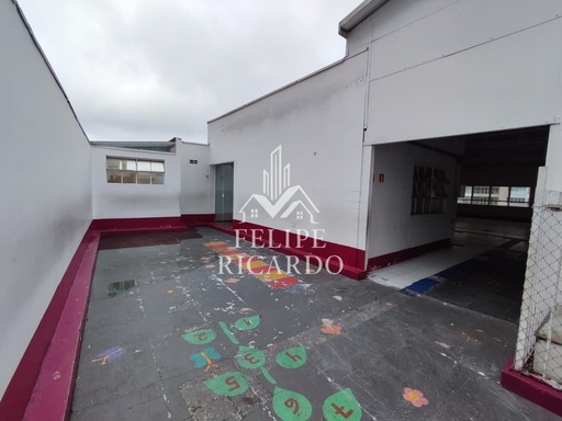 Prédio Inteiro de 1000m² no bairro Jardim Stella, em Santo André | Eu Corretor