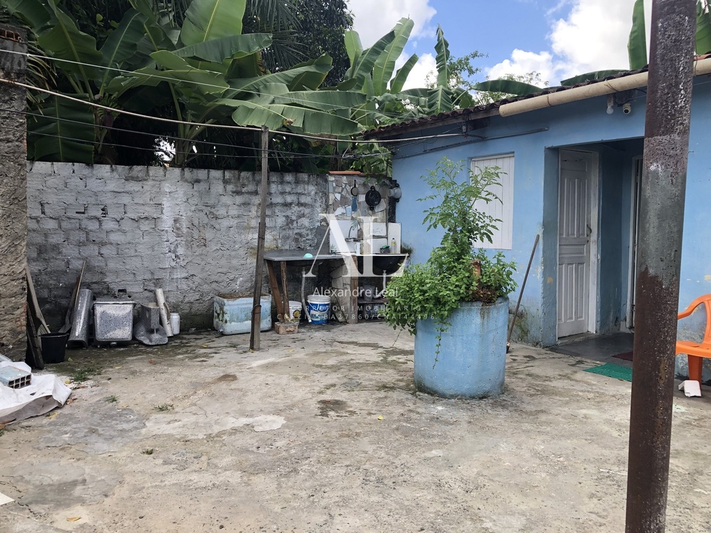 Foto 15 = área externa fundo.jpg