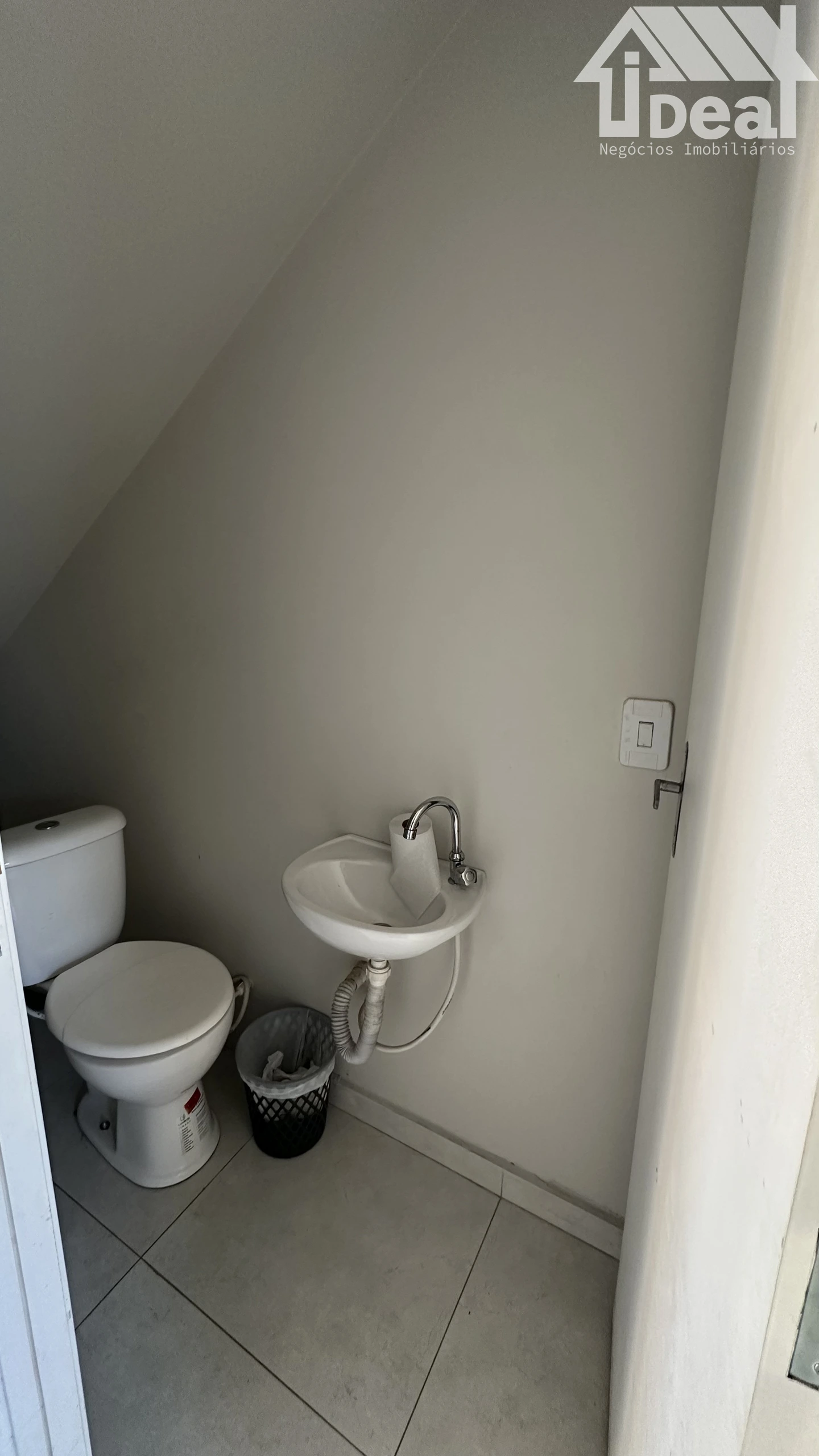 Sobrado de 2 quartos, 50m² no bairro Cará-Cará, em Ponta Grossa | Eu Corretor