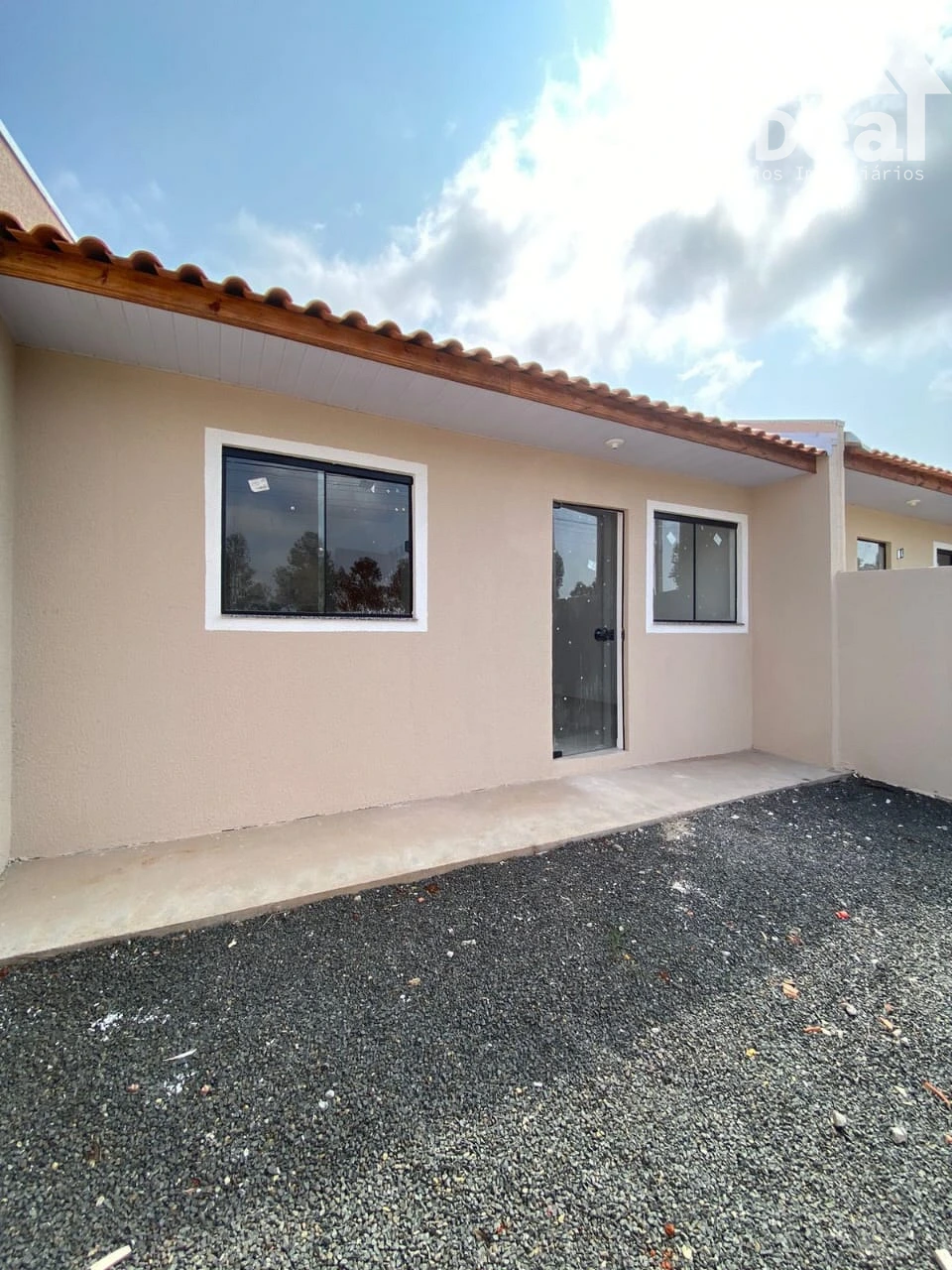 Casa de 2 quartos, 50m² no bairro Cará-Cará, em Ponta Grossa | Eu Corretor