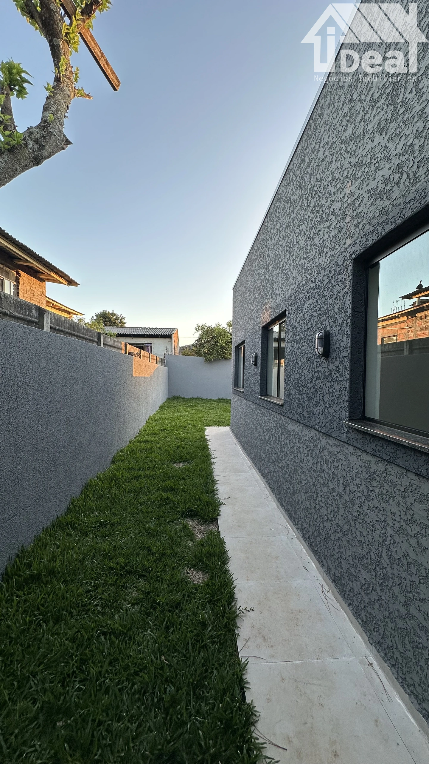 image_re_6231514.jpg