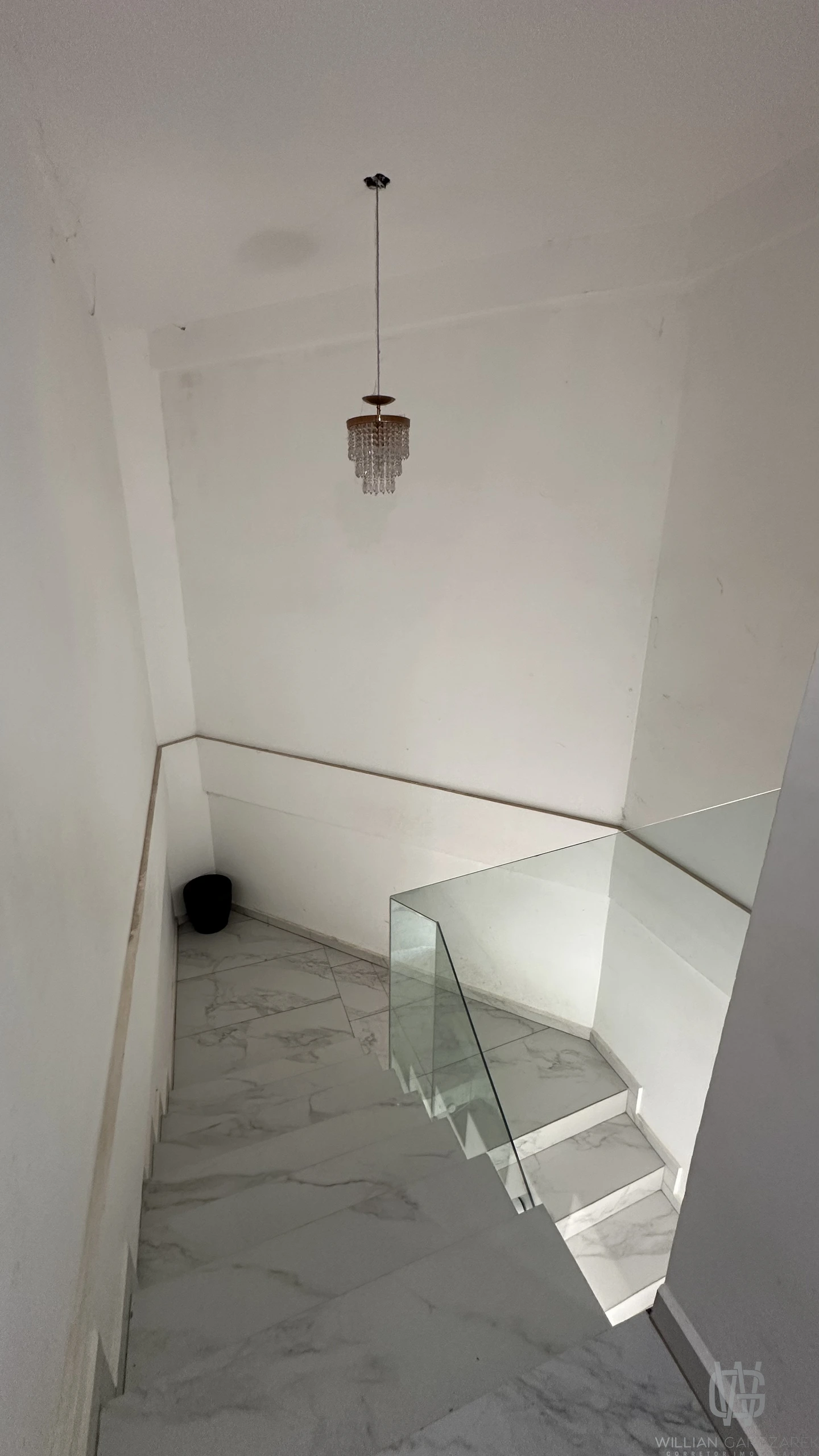 image_re_6231707.jpg
