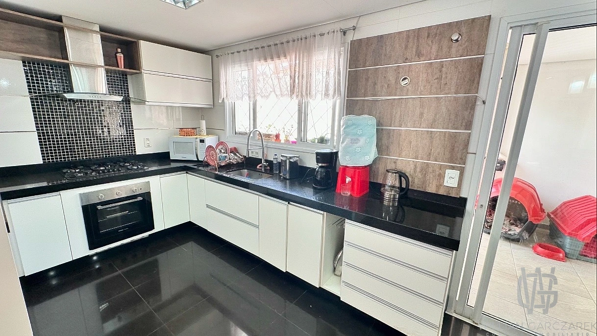 Casa de 4 quartos, 350m² no bairro Estrela, em Ponta Grossa | Eu Corretor