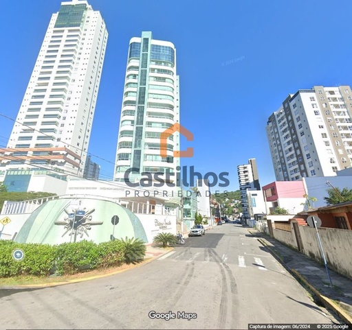 Cobertura de 4 quartos, 600m² no bairro Fazenda, em Itajaí | Eu Corretor