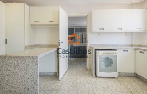 Cobertura de 4 quartos, 600m² no bairro Fazenda, em Itajaí | Eu Corretor