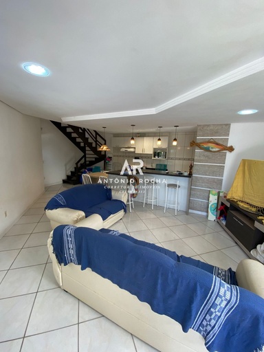 Sobrado de 3 quartos, no bairro Centro, em Tramandaí | Eu Corretor