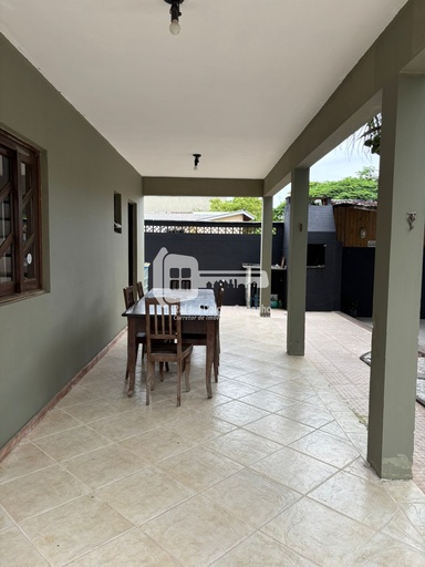 Sobrado de 3 quartos, 200m² no bairro Brejatuba, em Guaratuba | Eu Corretor
