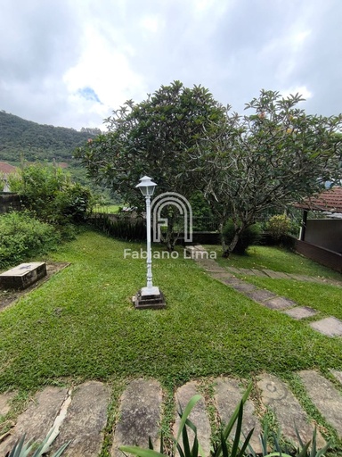 Casa de 3 quartos, 520m² no bairro Cascatinha, em Nova Friburgo | Eu Corretor