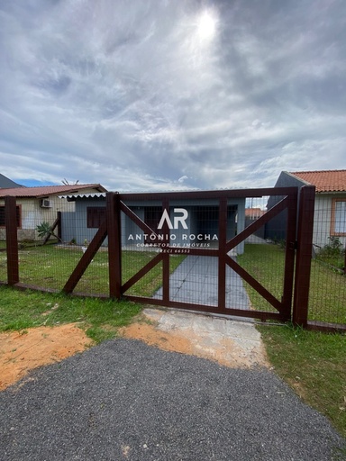Casa de 4 quartos, no bairro Centro, em Imbé | Eu Corretor