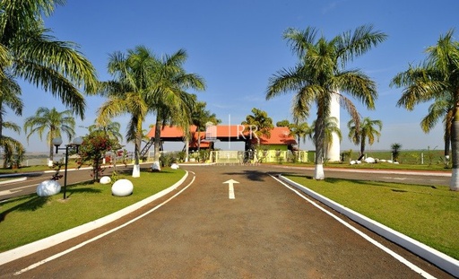 Lote/Terreno de 2000m² no bairro Porecatu, em Porecatu | Eu Corretor