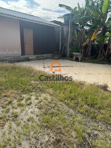 Casa de 2 quartos, no bairro Centro, em Biguaçu | Eu Corretor