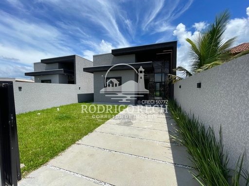 Casa de 3 quartos, 215m² no bairro Canoas, em Pontal do Paraná | Eu Corretor