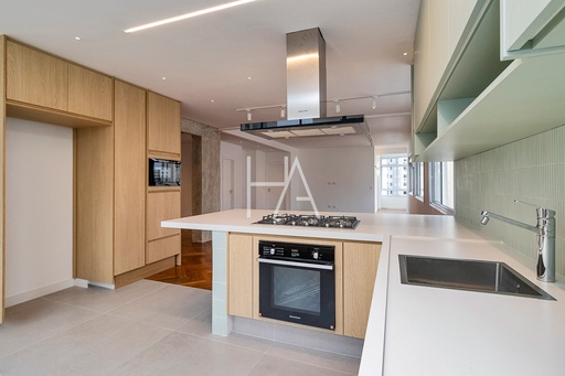 Apartamento de 3 quartos, 230m² no bairro Higienópolis, em São Paulo | Eu Corretor